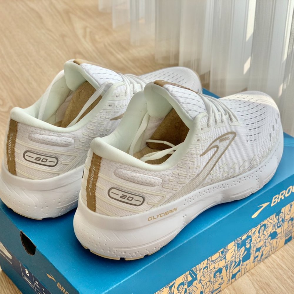 P220Brooks20 Collection: A Limited Edition Showcase" - Picture 7 of 9